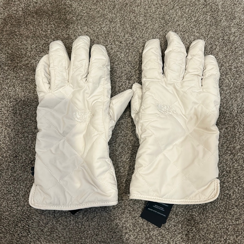The North Face Cream Quilted Gloves